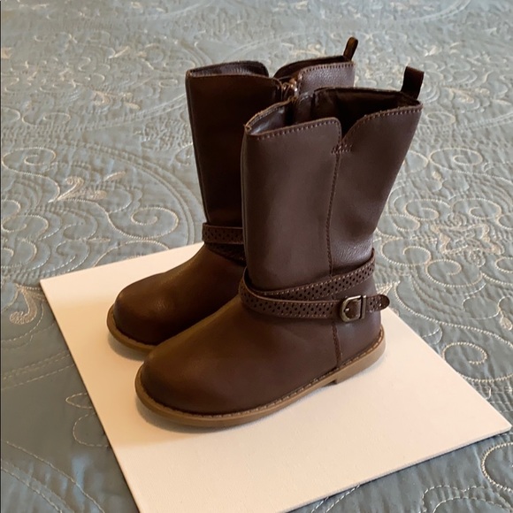 Little Boots! 😍 - Picture 2 of 5